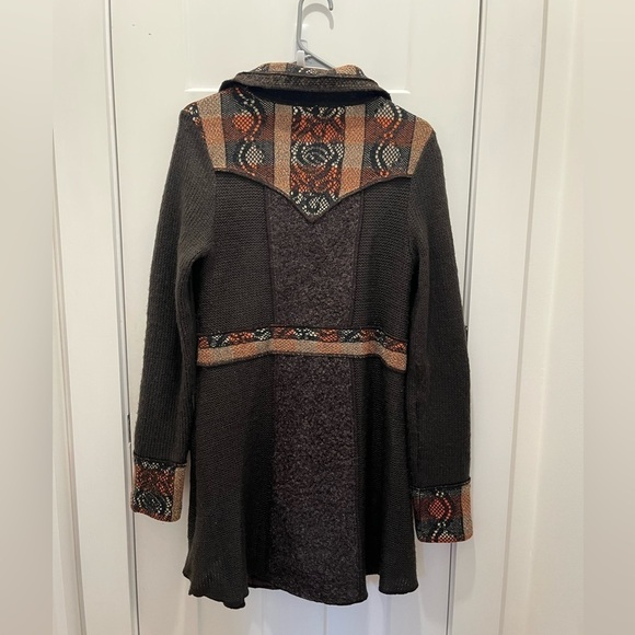 The Cove Womens Long Jacket Size S Bohemian Button Up Long sleeves Brown Aztec - Picture 5 of 9